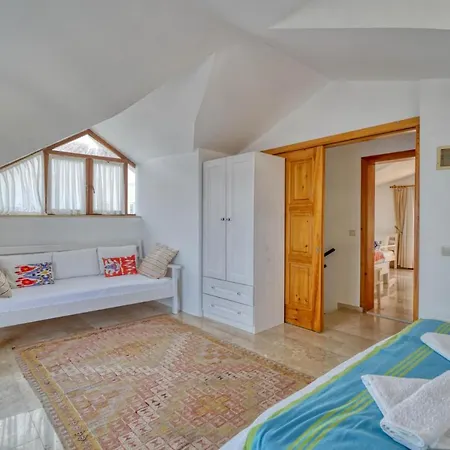 Serena Apartman *